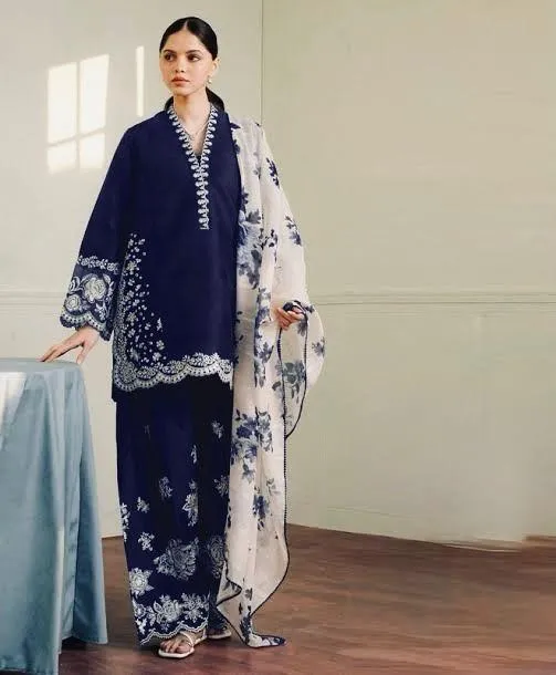Blue Embroidered 3 Pcs Women's Lawn Suit